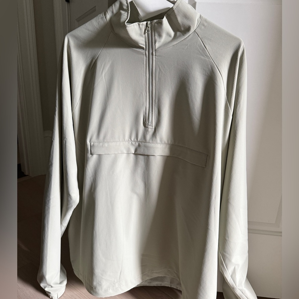 ALO Yoga Men's Light Weight Track Pullover limestone/Bone